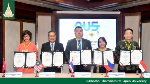 Read more about the article The Signing Ceremony of MOA at the OU5 Meeting 2022