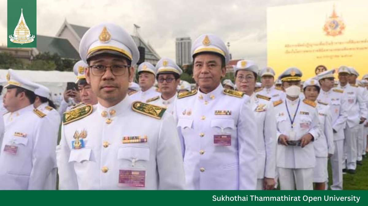 You are currently viewing STOU took an oath of allegiance at Sanam Luang